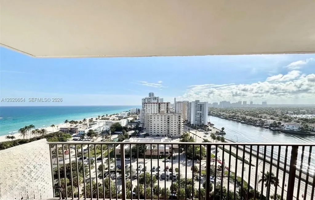 Hollywood FL 33019