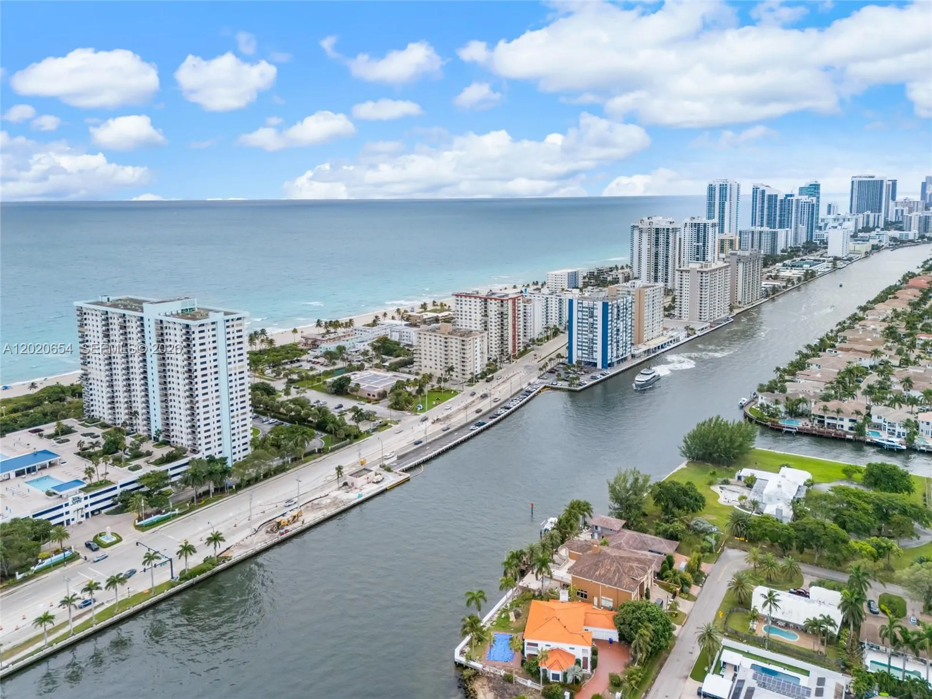 Hollywood FL 33019