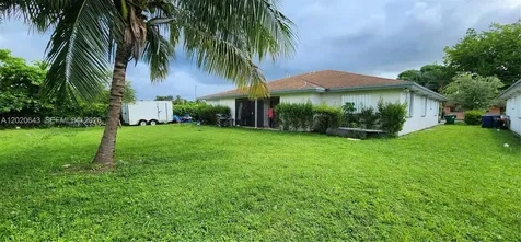 10380 NW 10th Avenue Miami FL 33150