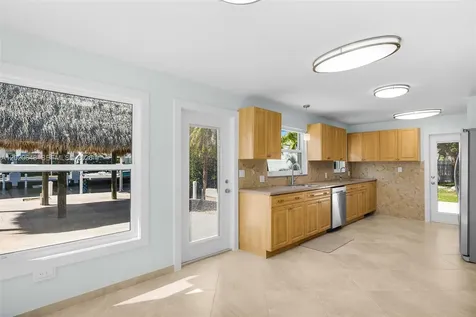 251 Azalea Street Plantation Key FL 33070