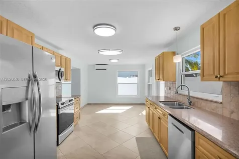 251 Azalea Street Plantation Key FL 33070