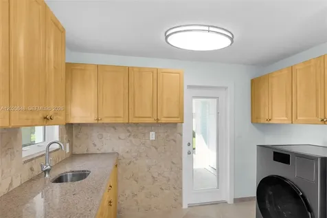 251 Azalea Street Plantation Key FL 33070