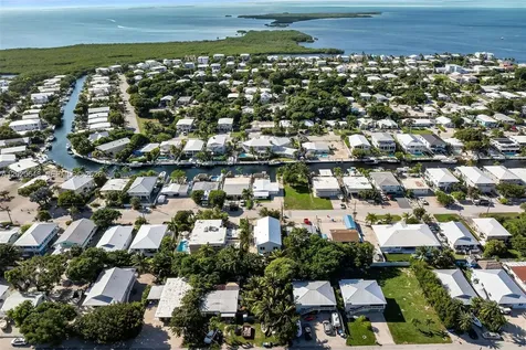 251 Azalea Street Plantation Key FL 33070