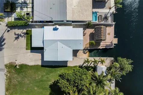 251 Azalea Street Plantation Key FL 33070