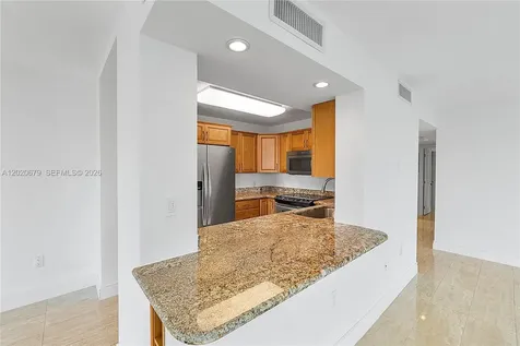 1600 S Bayshore Lane Miami FL 33133