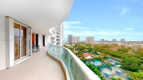7000 Island Boulevard Aventura FL 33160