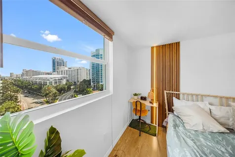 5880 Collins Avenue Miami Beach FL 33140