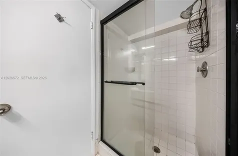 5880 Collins Avenue Miami Beach FL 33140