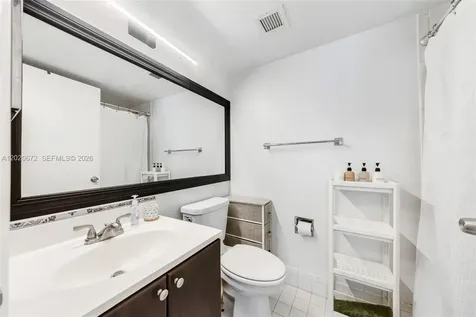 5880 Collins Avenue Miami Beach FL 33140