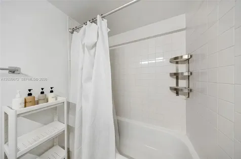 5880 Collins Avenue Miami Beach FL 33140
