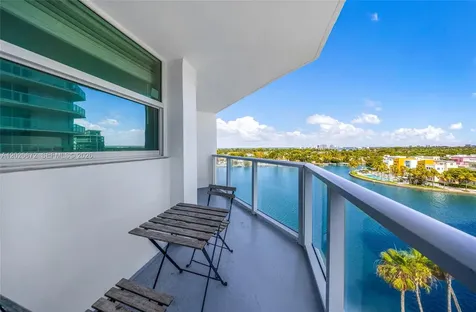 5880 Collins Avenue Miami Beach FL 33140