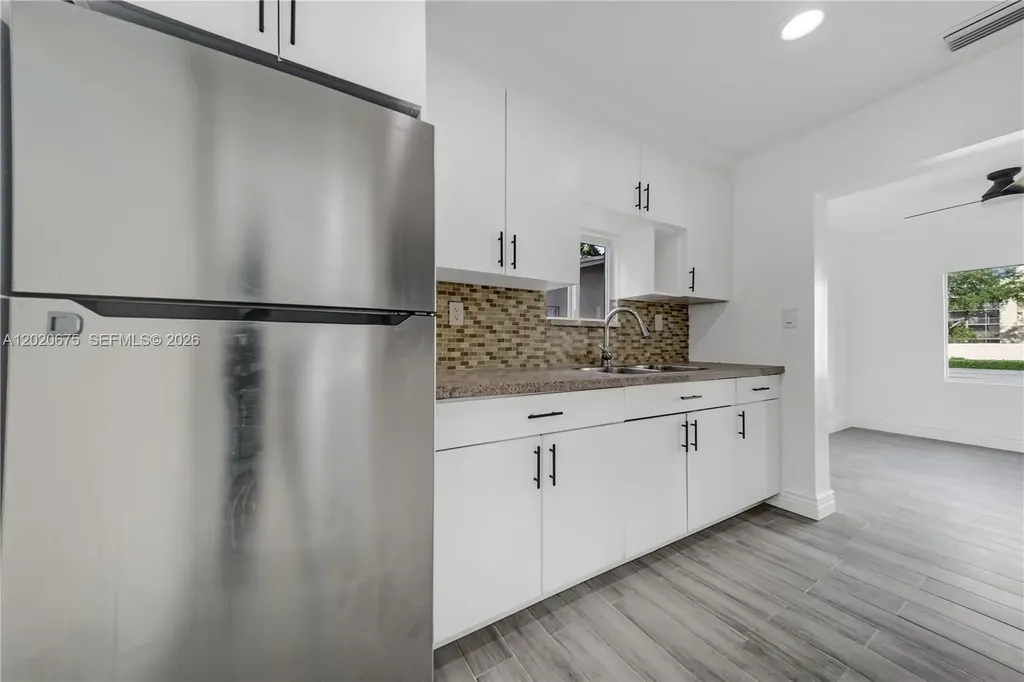 2440 NW 31st Avenue Fort Lauderdale FL 33311