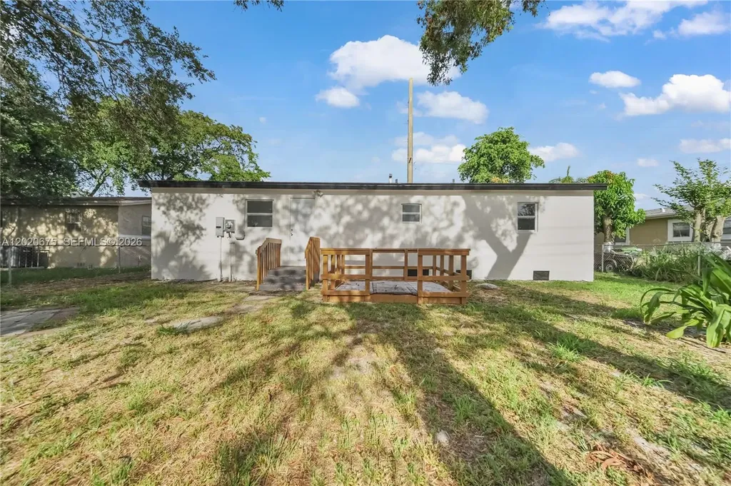 2440 NW 31st Avenue Fort Lauderdale FL 33311