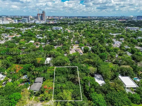 3595 Avocado Avenue Miami FL 33133