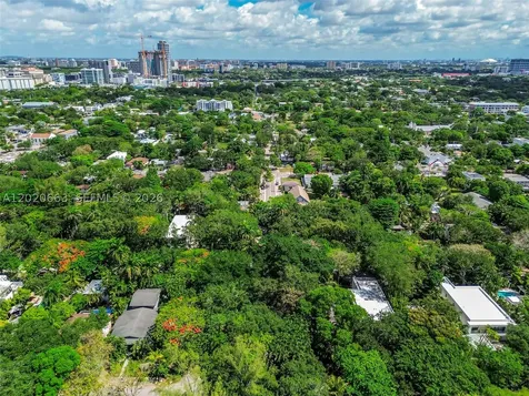 3595 Avocado Avenue Miami FL 33133