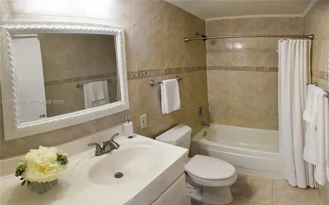 9611 SW 77th Avenue Miami FL 33156