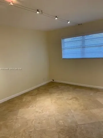 1100 NE 1st Court Hallandale Beach FL 33009