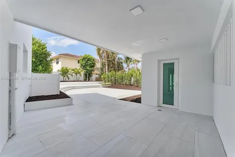1903 Bay Drive Pompano Beach FL 33062