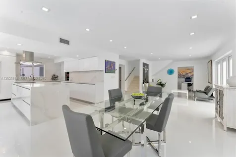1903 Bay Drive Pompano Beach FL 33062