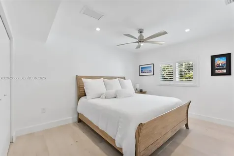 1903 Bay Drive Pompano Beach FL 33062