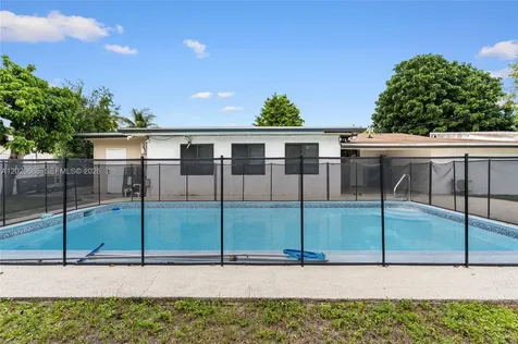 4700 NW 1st Court Plantation FL 33317