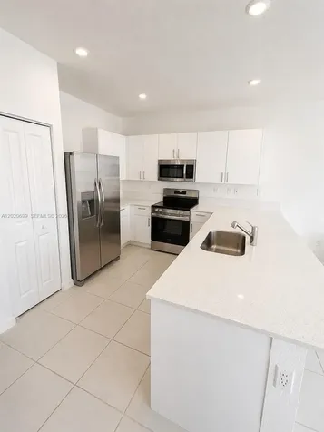 2840 SE 26th Terrace Homestead FL 33035