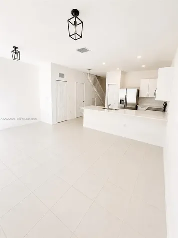 2840 SE 26th Terrace Homestead FL 33035