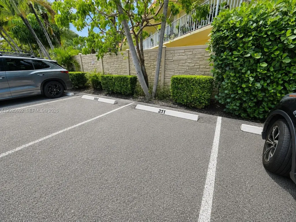 1125 NE 16th Place Fort Lauderdale FL 33305