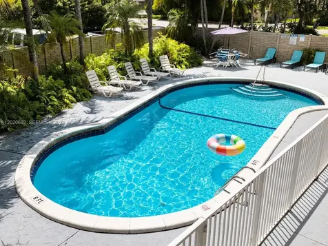 1125 NE 16th Place Fort Lauderdale FL 33305