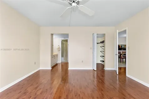 901 Colony Point Circle Pembroke Pines FL 33026