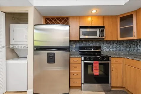 901 Colony Point Circle Pembroke Pines FL 33026