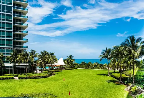 10275 Collins Avenue Bal Harbour FL 33154