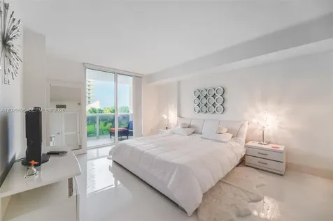 10275 Collins Avenue Bal Harbour FL 33154