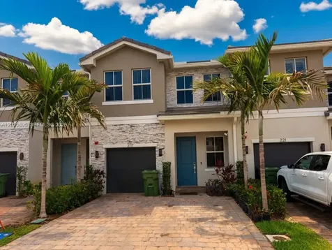 217 SW 170th Avenue Pembroke Pines FL 33027