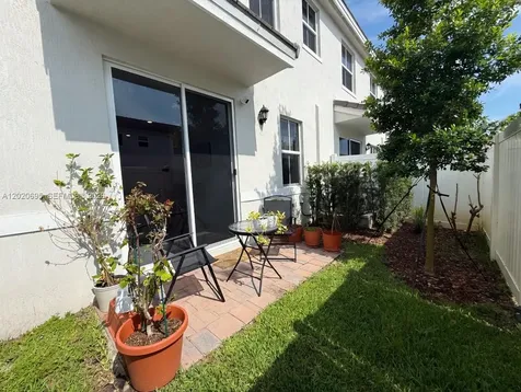 217 SW 170th Avenue Pembroke Pines FL 33027