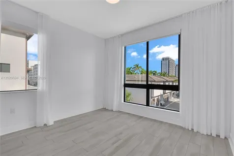 4740 NW 84th Court Doral FL 33166