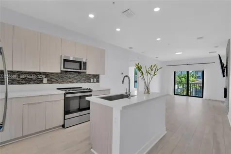4740 NW 84th Court Doral FL 33166