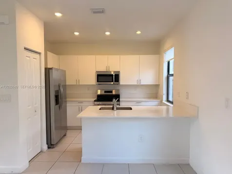 12875 SW 231st Terrace Miami FL 33170
