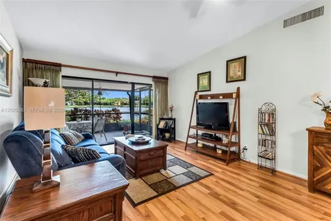 828 NW 79th Terrace Plantation FL 33324