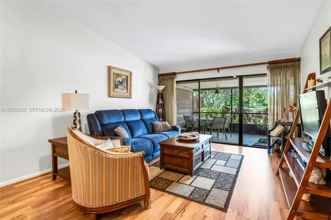 828 NW 79th Terrace Plantation FL 33324