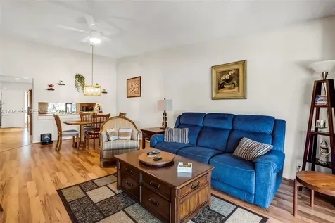 828 NW 79th Terrace Plantation FL 33324
