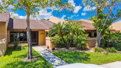 828 NW 79th Terrace Plantation FL 33324