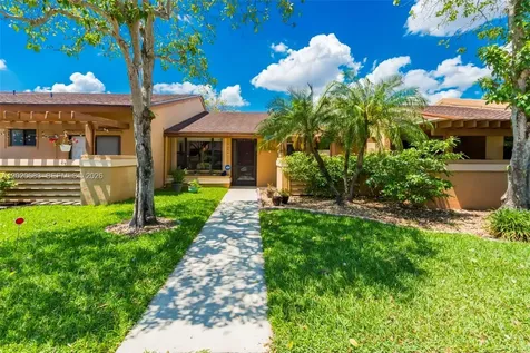 828 NW 79th Terrace Plantation FL 33324