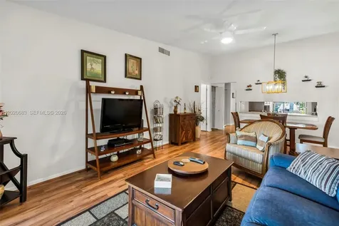 828 NW 79th Terrace Plantation FL 33324