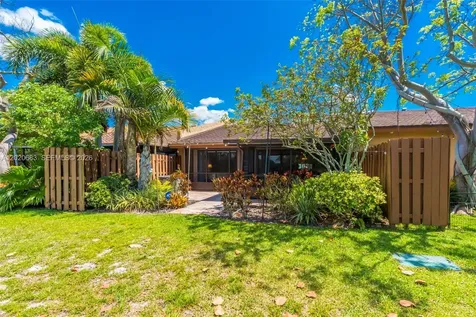 828 NW 79th Terrace Plantation FL 33324