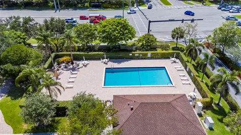 828 NW 79th Terrace Plantation FL 33324