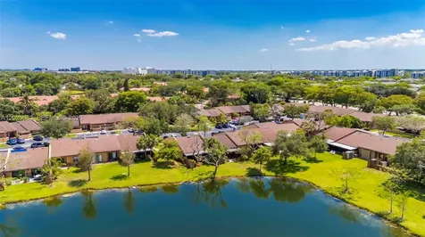 828 NW 79th Terrace Plantation FL 33324