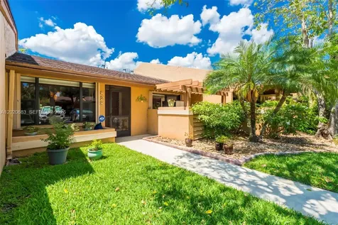 828 NW 79th Terrace Plantation FL 33324