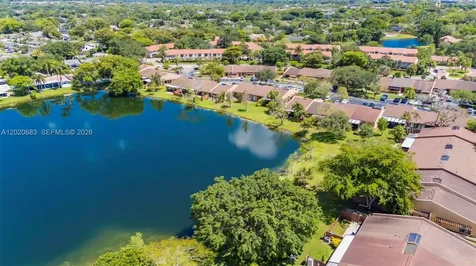 828 NW 79th Terrace Plantation FL 33324