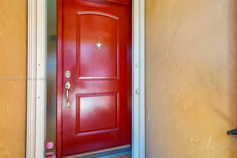 828 NW 79th Terrace Plantation FL 33324